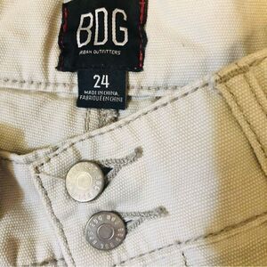BDG Urban outfitters light jeans sz 24